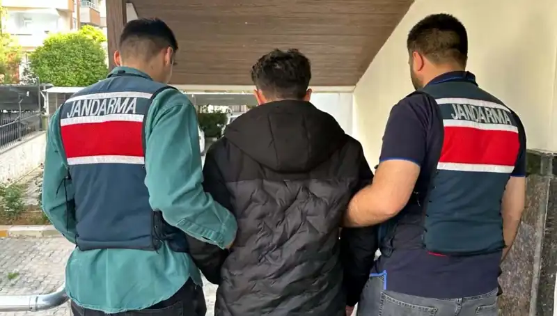 Türkiye'de Dolandırıcılık Şebekesine Ağır Darbe: 35 Kişi Tutuklandı