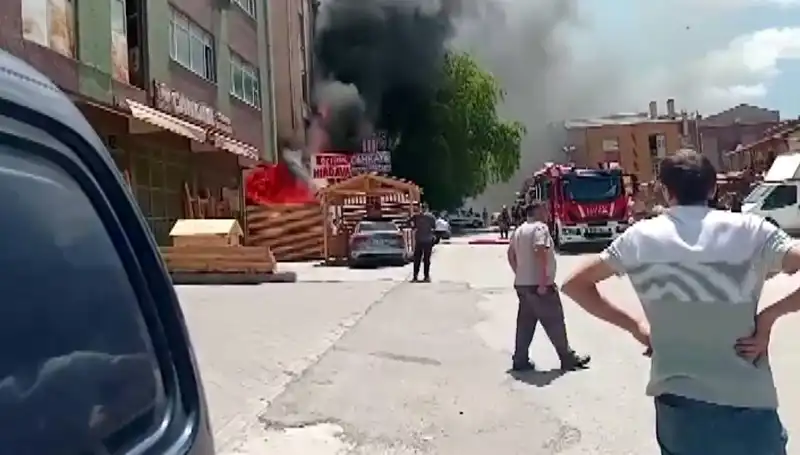 Ankara'da İş Yerlerinde Büyük Yangın: Nedenleri ve Son Gelişmeler