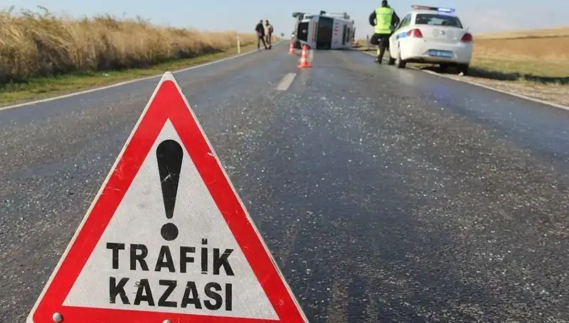 Niğde'de Zincirleme Kaza: 16 Kişi Yaralandı ve Hayat Durdu