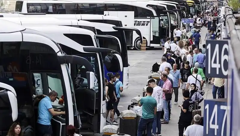 İstanbul'dan Veda Edenlerin Sayısı Geçen Yıl Rekor Kırdı