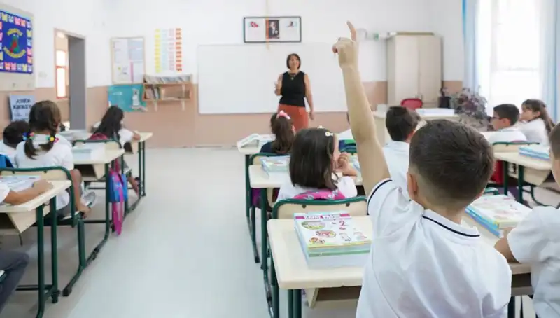 Bayram Öncesi Ek Ders Ödemeleri: Öğretmenler Ne Zaman Alacak?