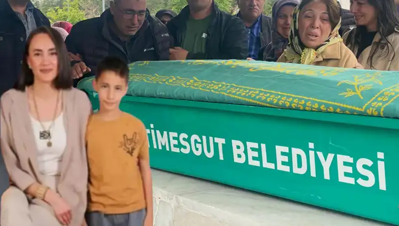 Merve Öğretmen ve Oğluna Duygusal Veda Töreni: Gözyaşlarıyla Dolup Taşan Anlar