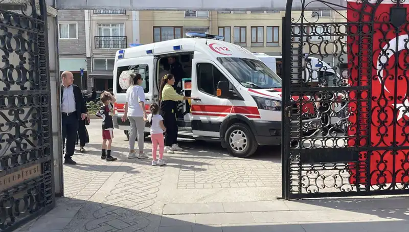 Eskişehir'de Sahipsiz Köpek İki Çocuğa Saldırdı: Olayın Detayları!