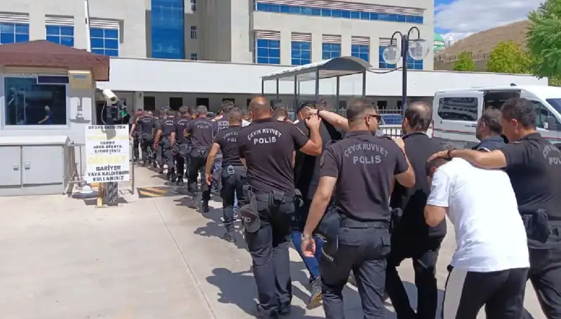 Ankara'da Haraç Çetesi Çökertildi: Avukatların Rolü Şok Etti!