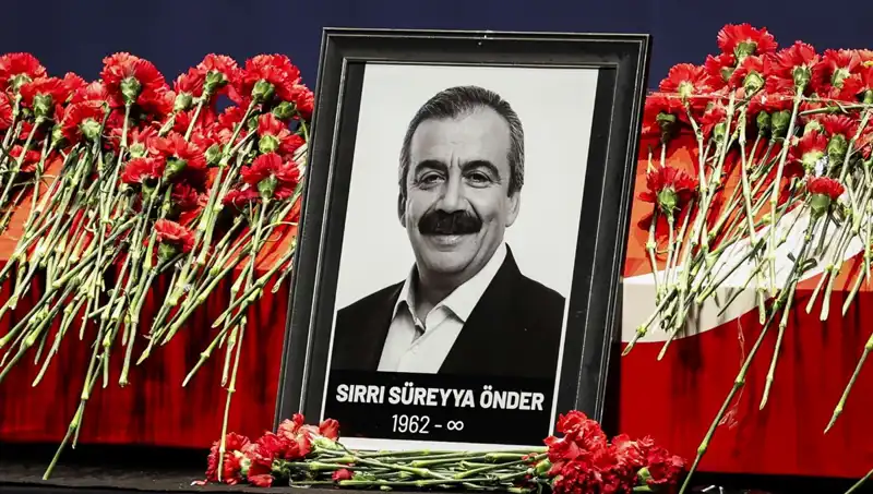Meclis'te Sırrı Süreyya Önder Anması: Unutulmaz Bir İsim