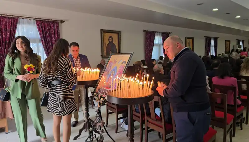 Hatay'da Geleneksel "Çiçek Bayramı" Coşkuyla Kutlandı: Renkler ve Neşeyle Dolu Bir Gün