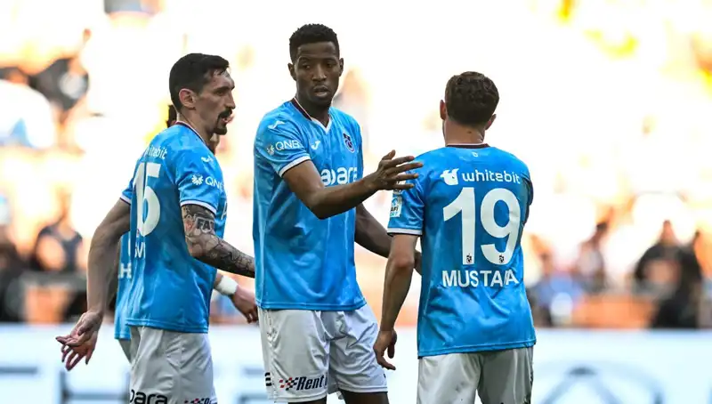 Trabzonspor, Adana Demirspor'u Tek Golle Geçerek Kritik 3 Puanı Kaptı!
